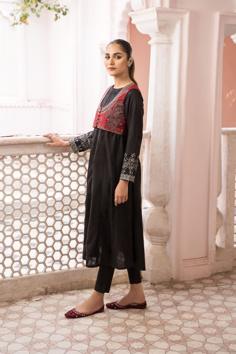 BAYAAN(Embroidered Frock)